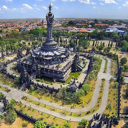 Zen Rooms Denpasar Marlboro Buitenkant foto