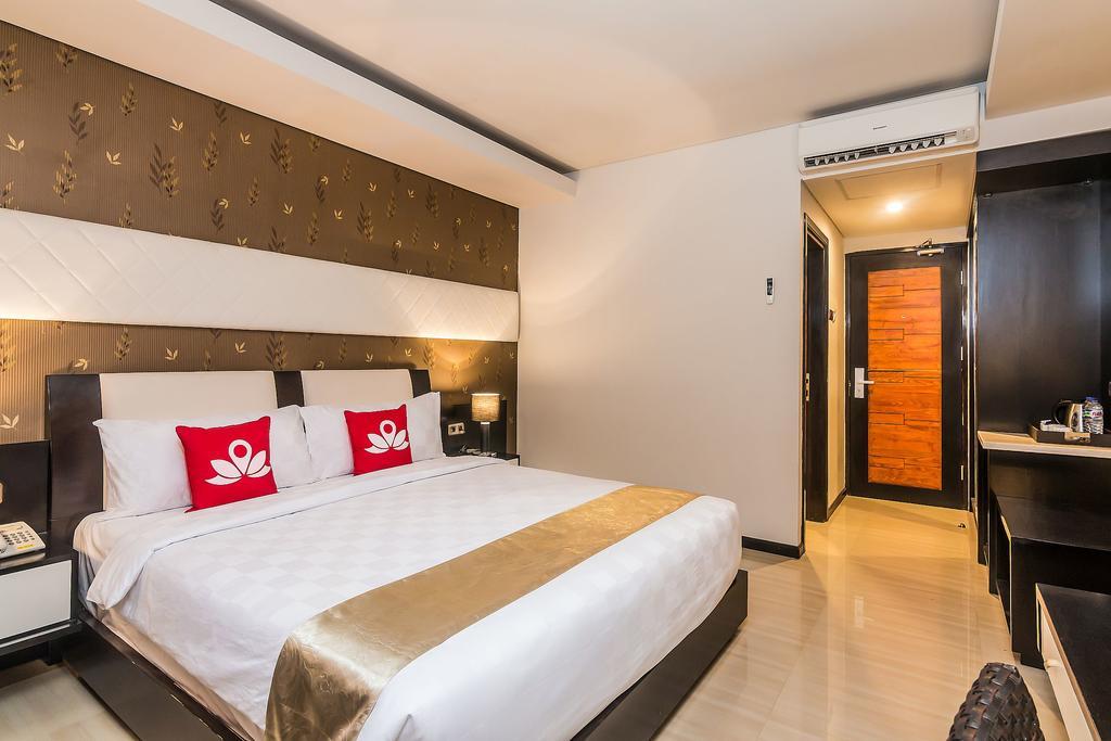 Zen Rooms Denpasar Marlboro Buitenkant foto